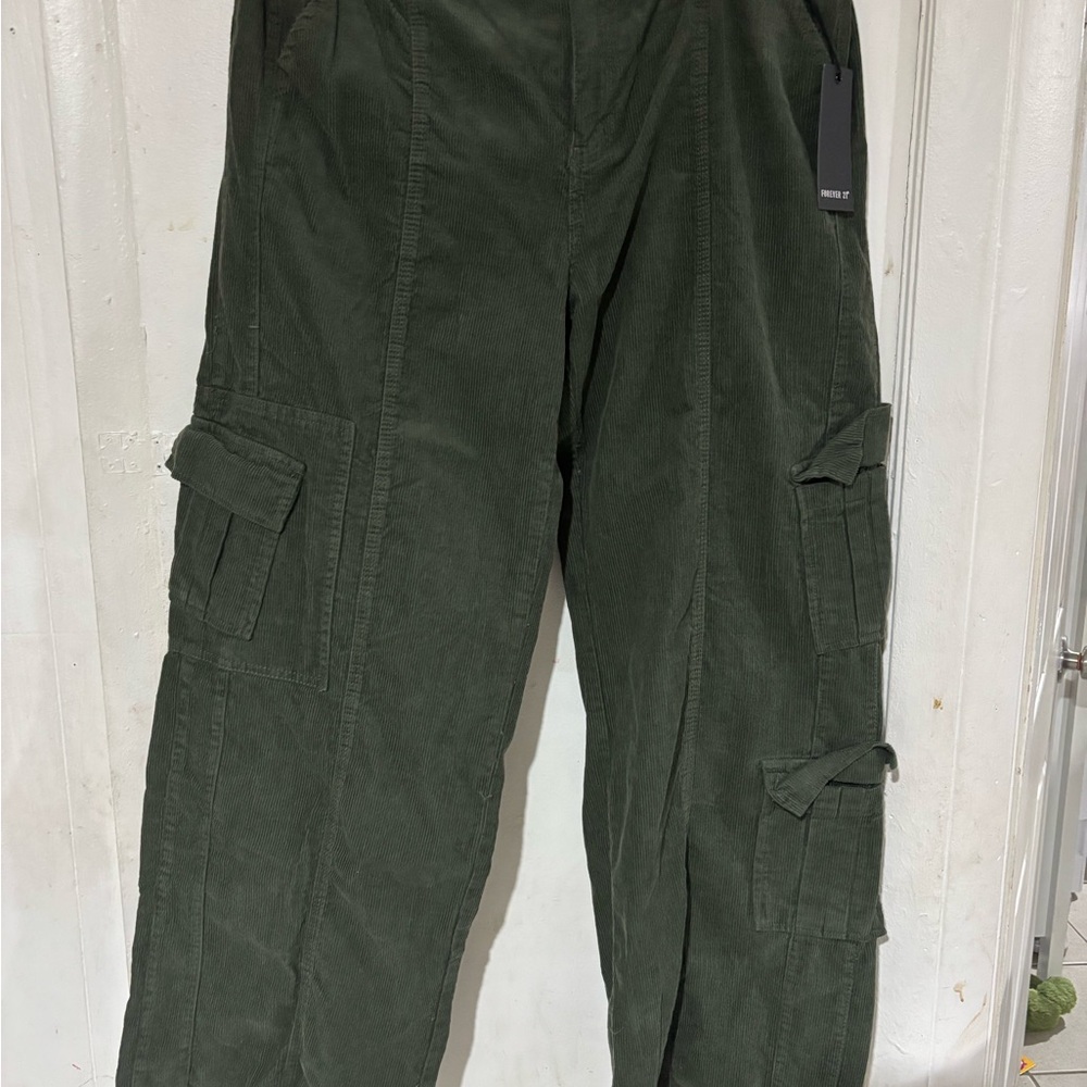Forever 21 Women's Olive Cargo Jeans